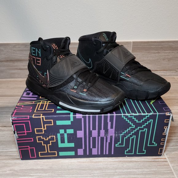 ?️ Men\'s Nike Black/Black Kyrie Shot Clock 7.5 (M) 9 (W) New w/ Box main image 5